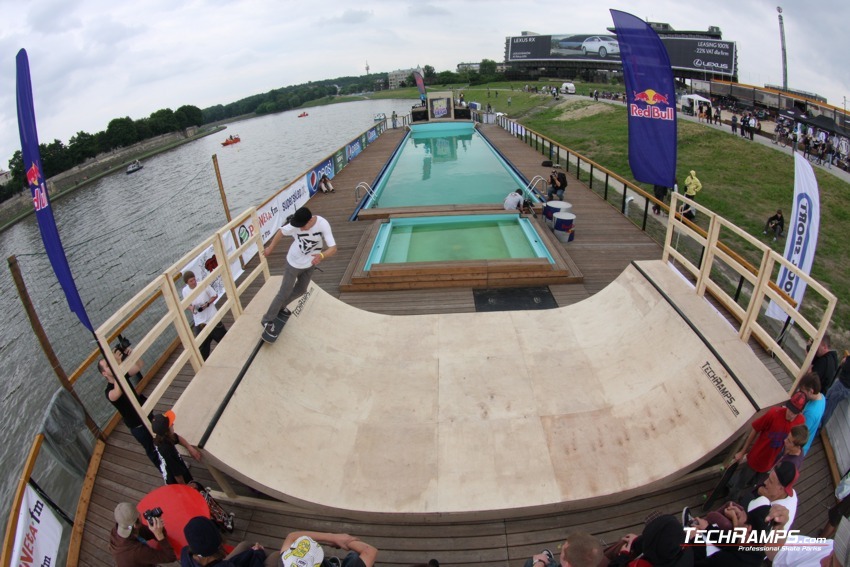 Skate-boat Contest – Kraków
